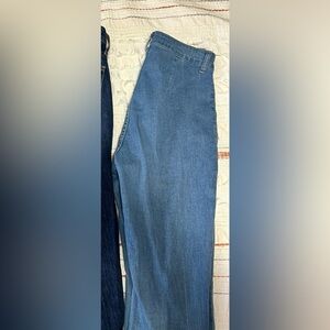 Shien jeans
Front seam and no pocket style
Flare
Worn once